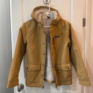 Patagonia Kids Tan Infurno Hooded Jacket size XL (14)